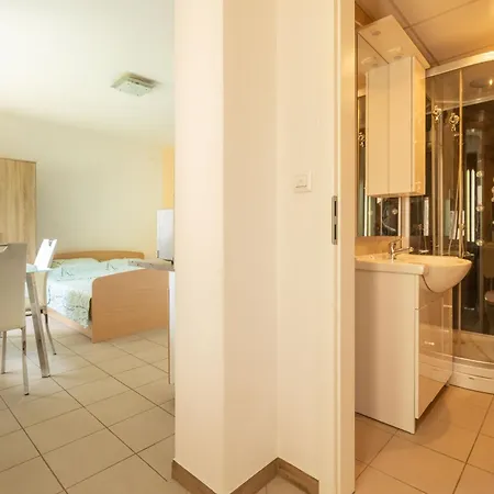 Apartmaji Loreta Апартаменты