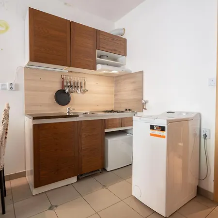 Apartmaji Loreta דירה *