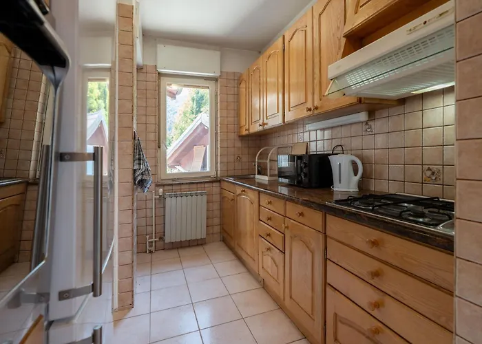 Apartmaji Loreta Appartamento Most na Soči