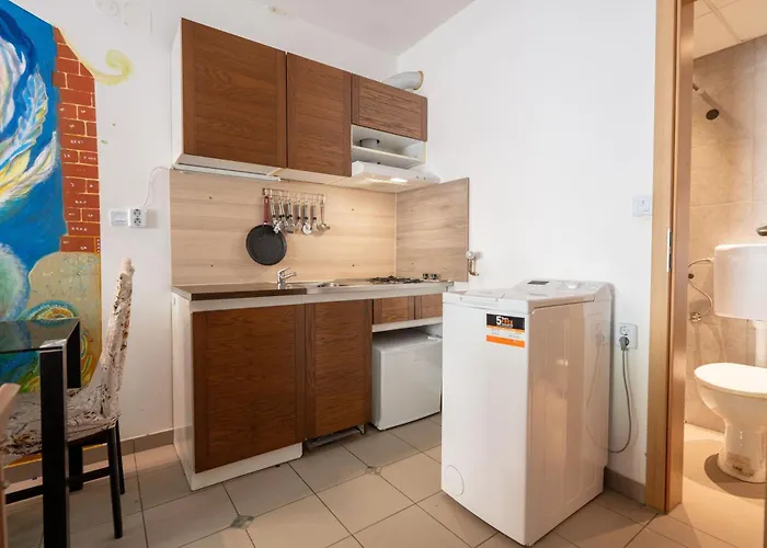 Apartmaji Loreta Appartamento *